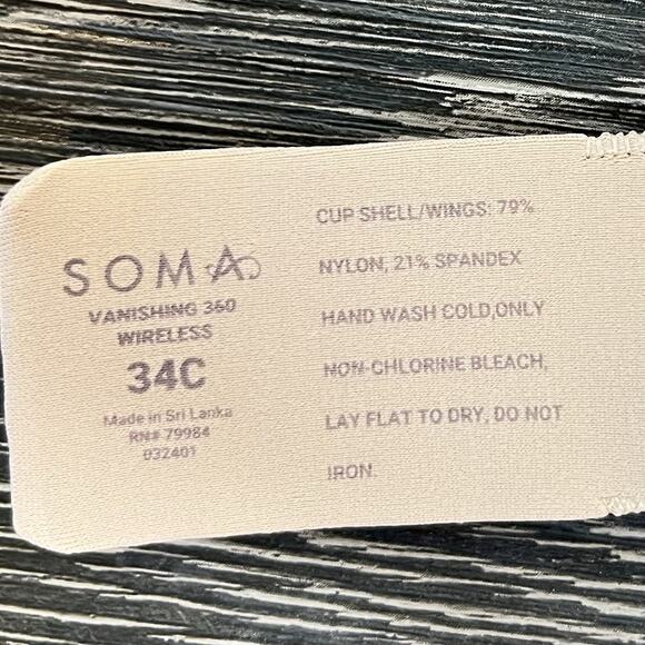 Soma Vanishing 360 Full Coverage Nude T-Shirt Bra Size 34C Wireless Adjustable - Picture 4 of 4
